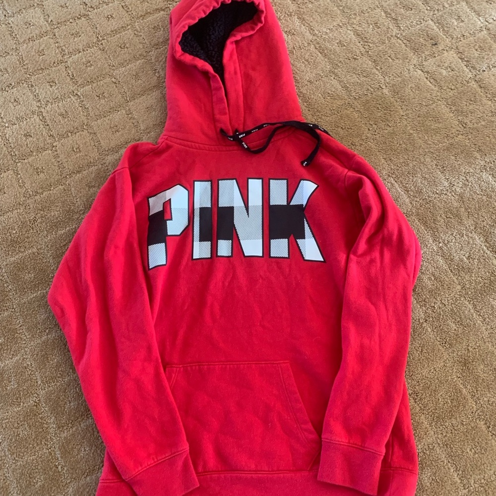 pink sweatshirt